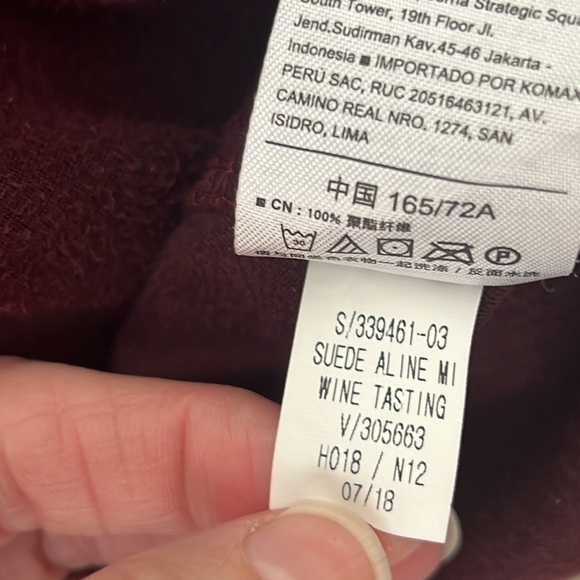 Old Navy Faux Suede Aline Mini Skirt   Size 8 - Picture 7 of 8